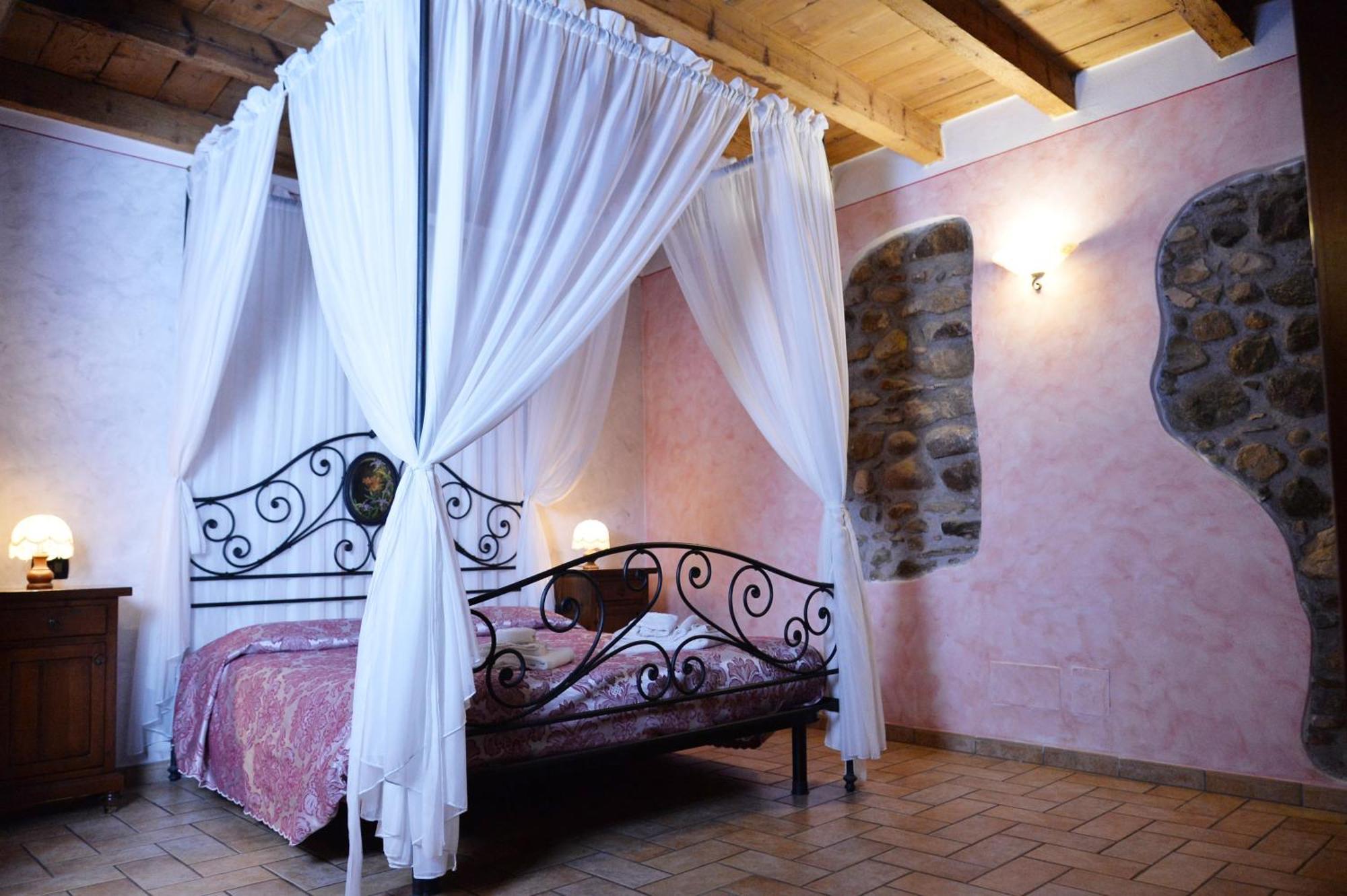 Corte Fattori Alloggio per agriturismo *